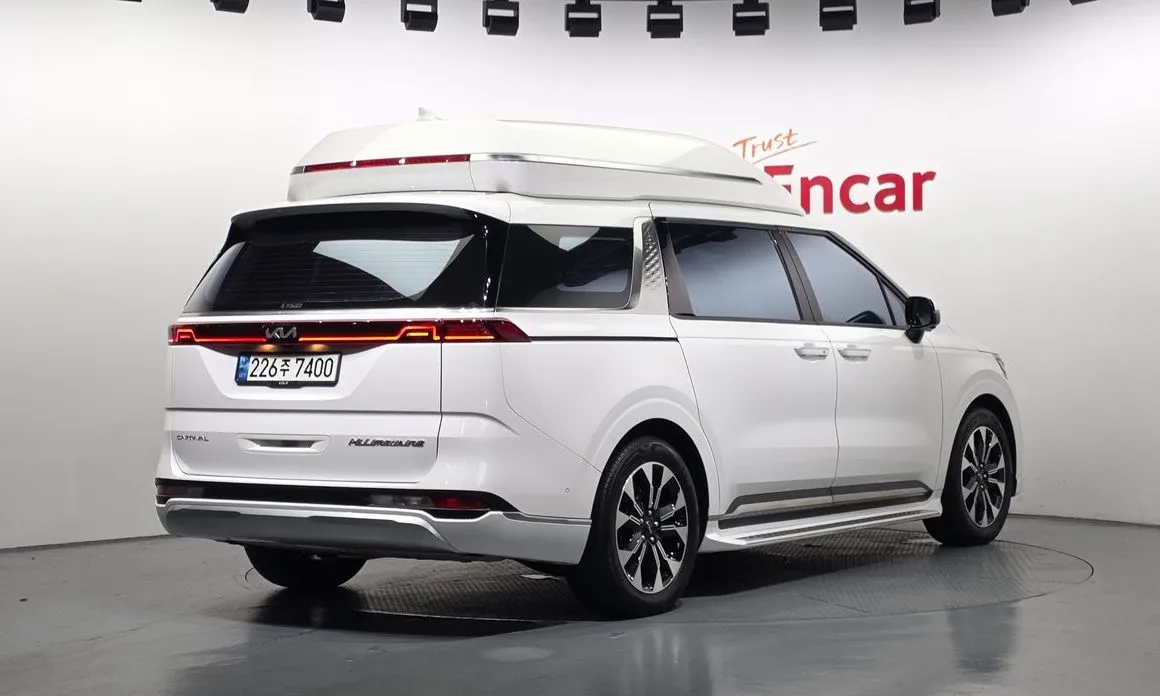 Kia Carnival — фото 4