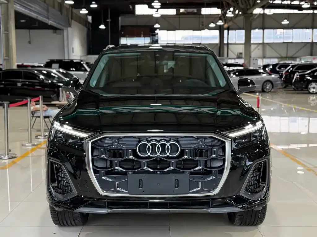Audi Q7 — фото 3