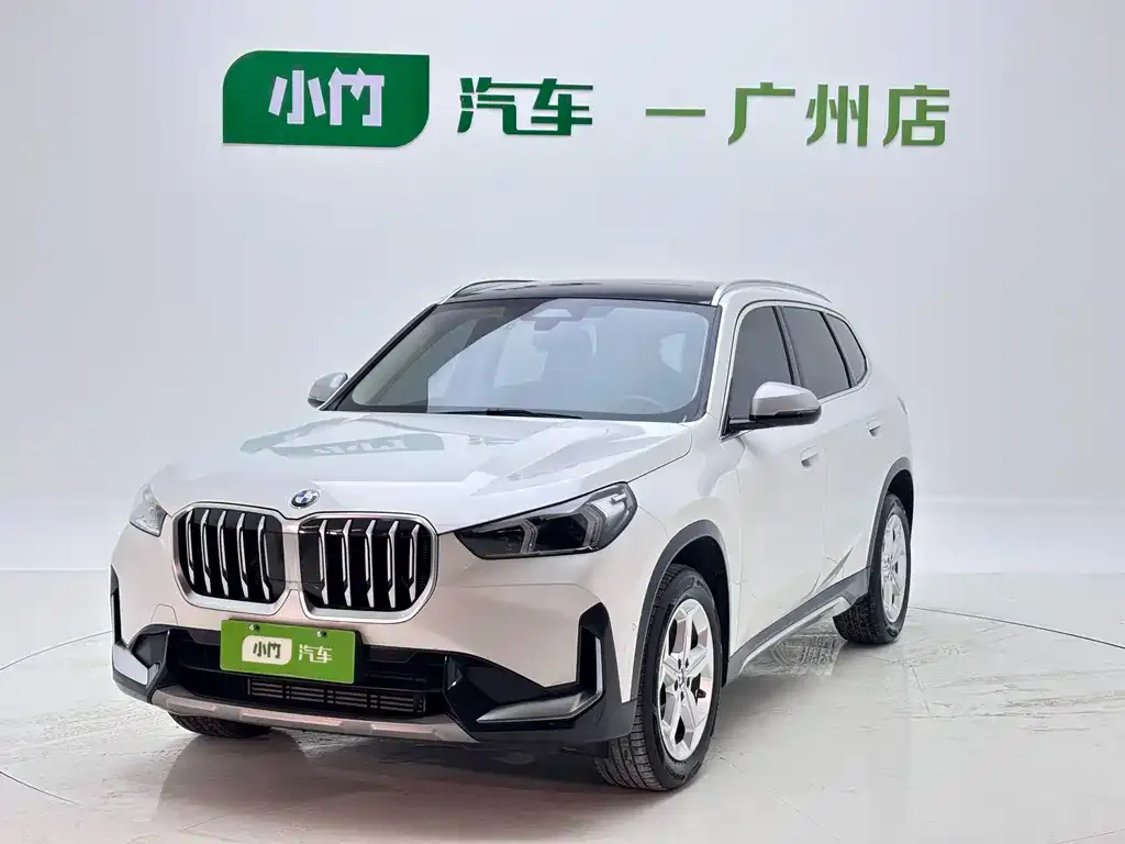 BMW X1 — фото 1