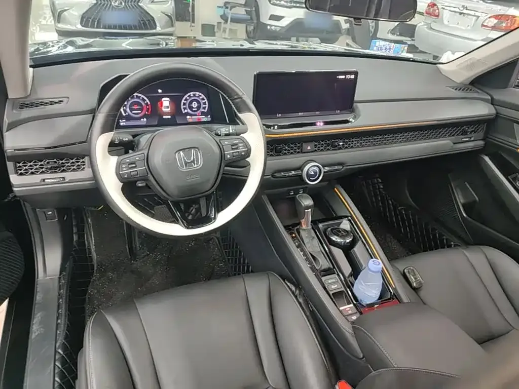 Honda Accord — фото 5