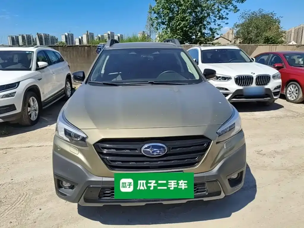 Subaru Outback — фото 8
