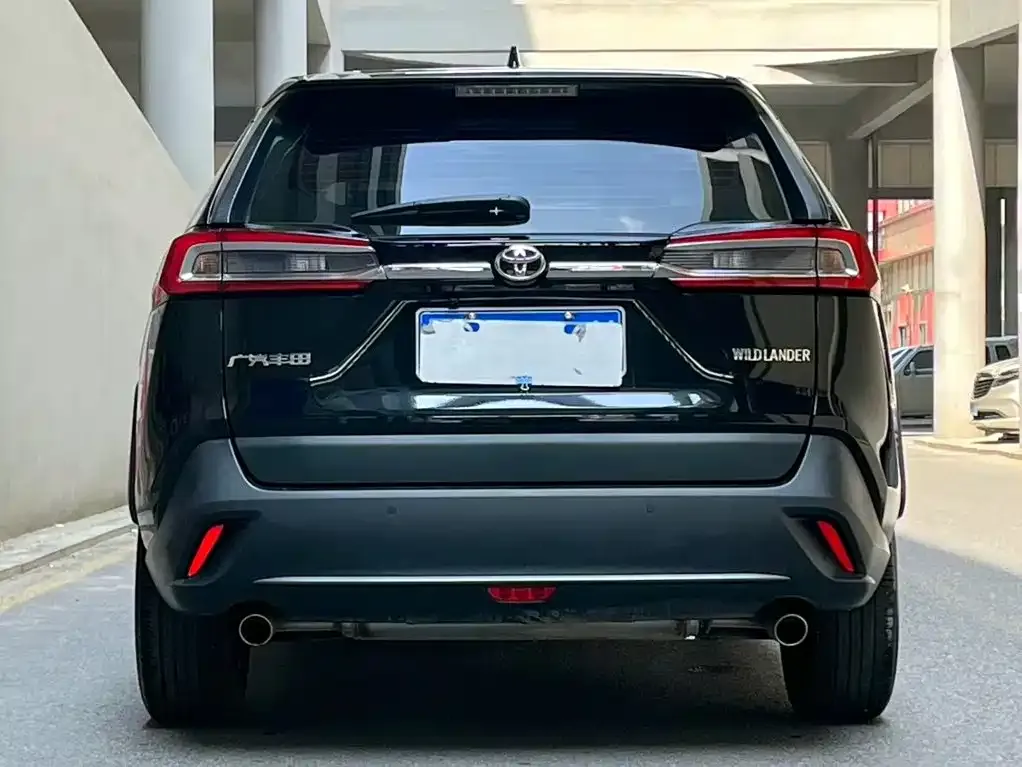 Toyota Wildlander — фото 8