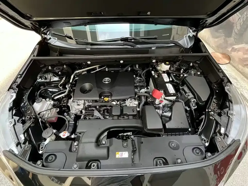 Toyota Wildlander — фото 10