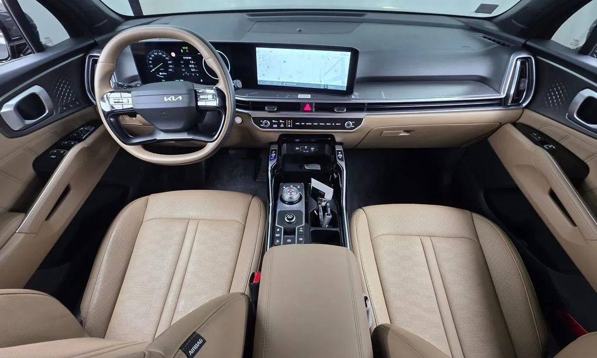 Kia Sorento — фото 8
