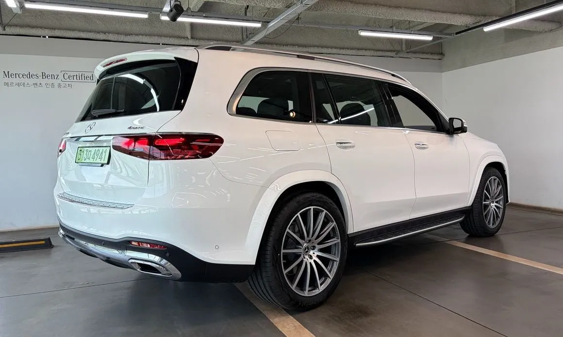Mercedes-Benz GLS-Class — фото 10