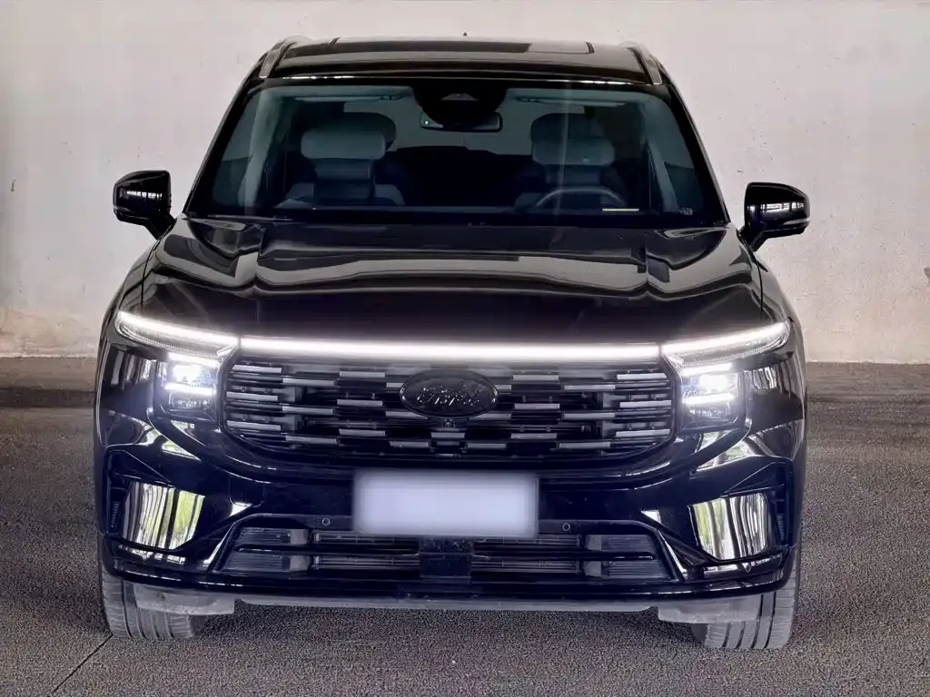 Ford Edge — фото 9