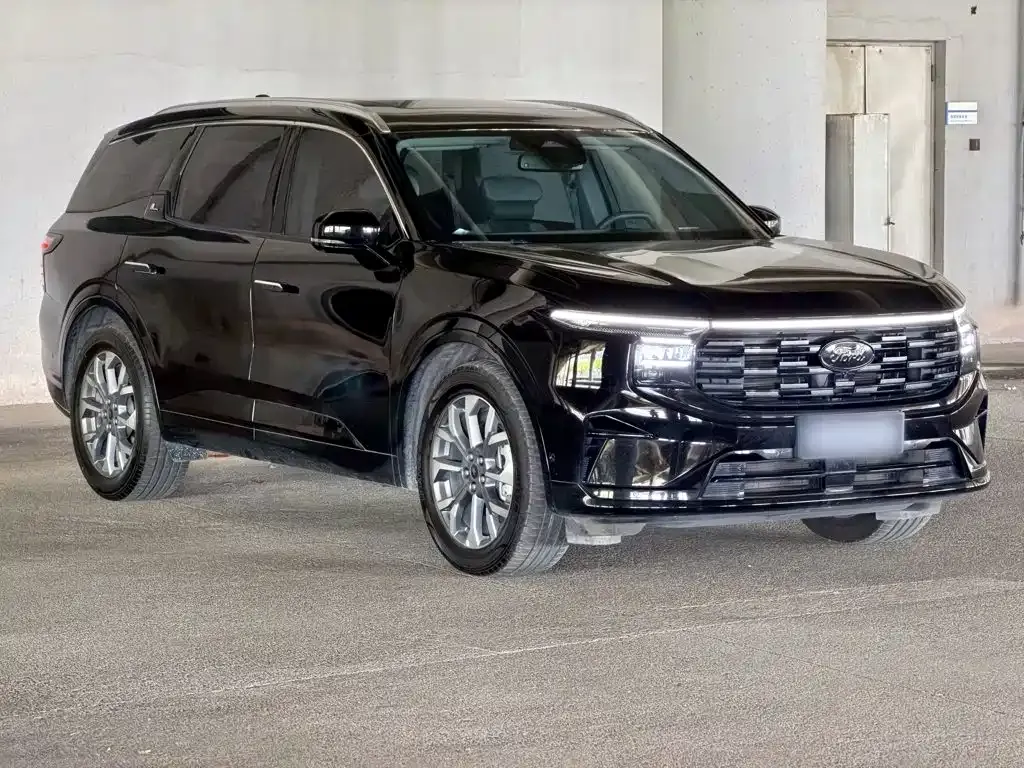 Ford Edge — фото 10