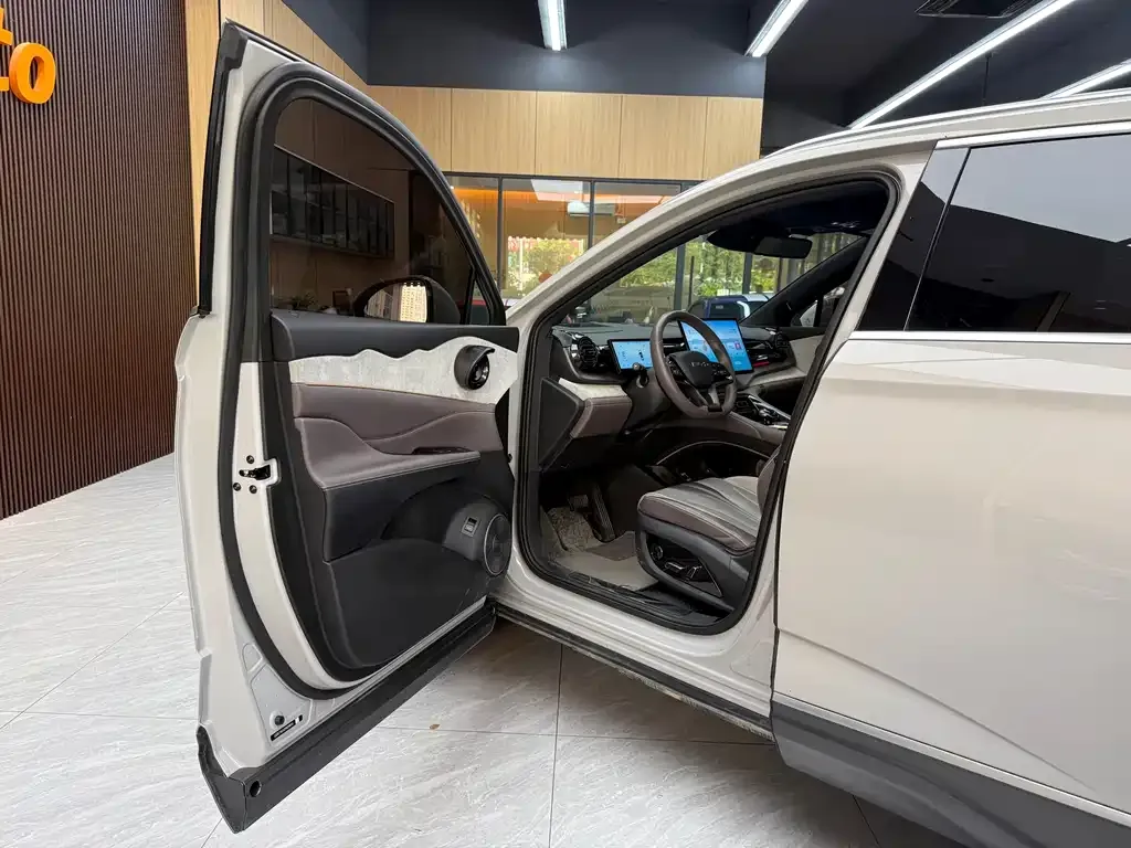 BYD Frigate 07 2023 из CN, фото 8