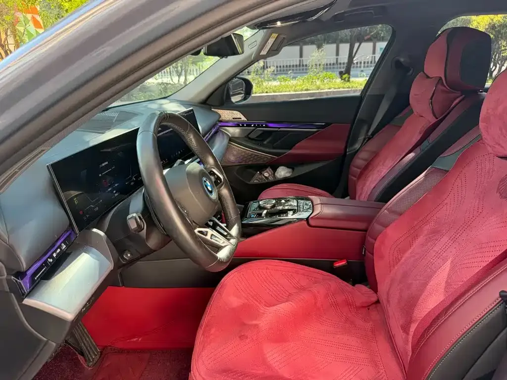 BMW i5 2024 из CN, фото 2