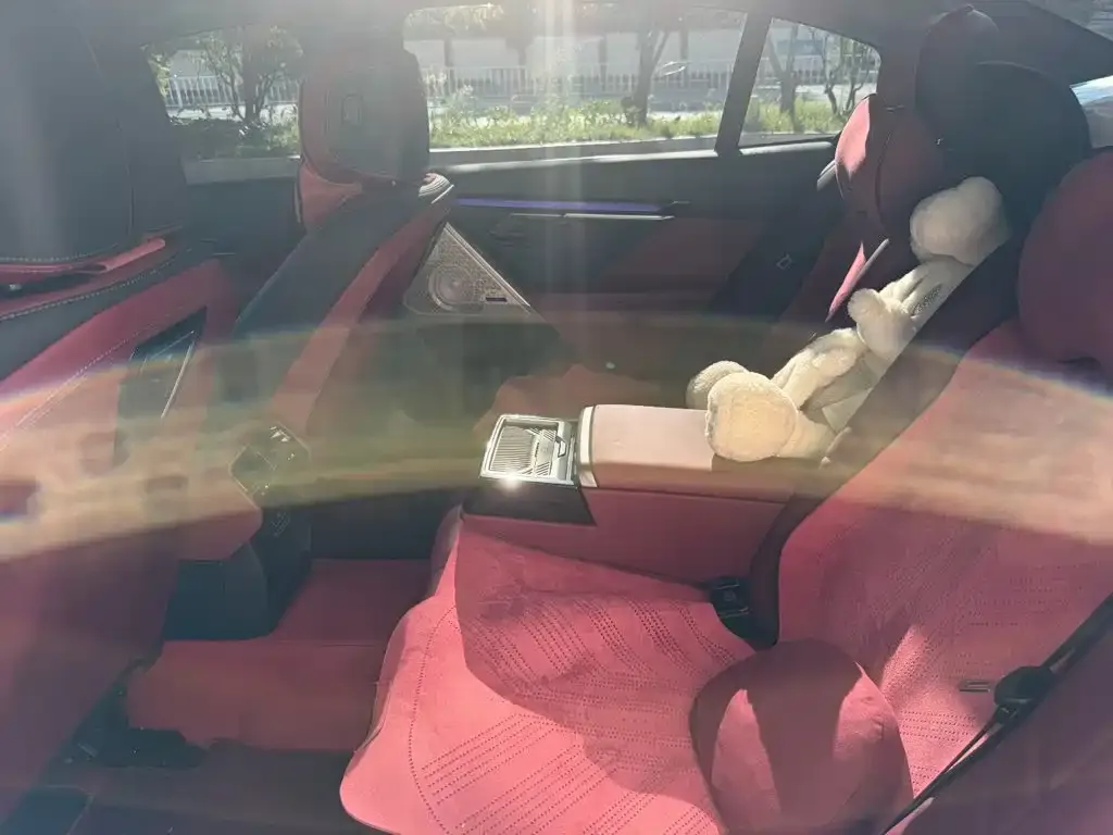 BMW i5 2024 из CN, фото 6