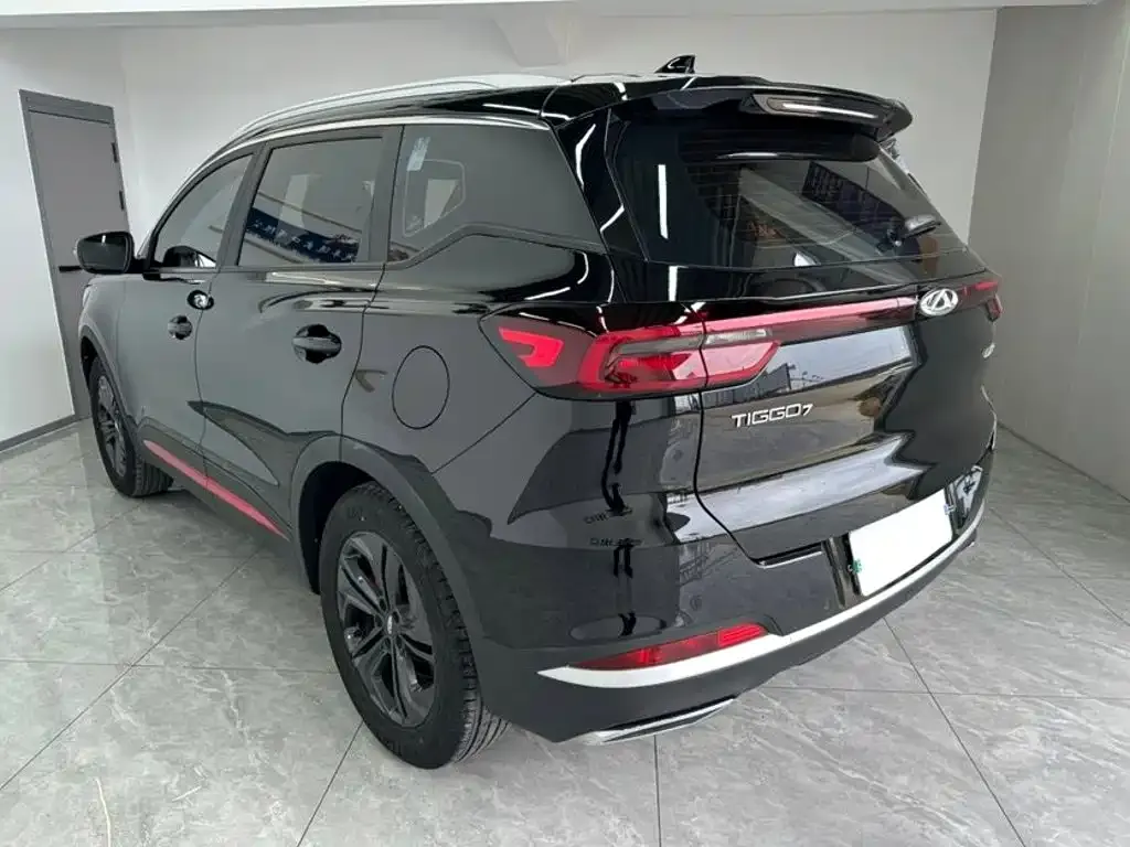 Chery Tiggo 7 — фото 8