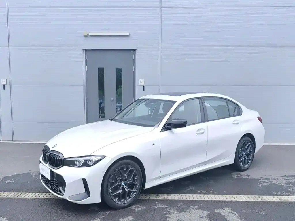 BMW 3 Series — фото 1