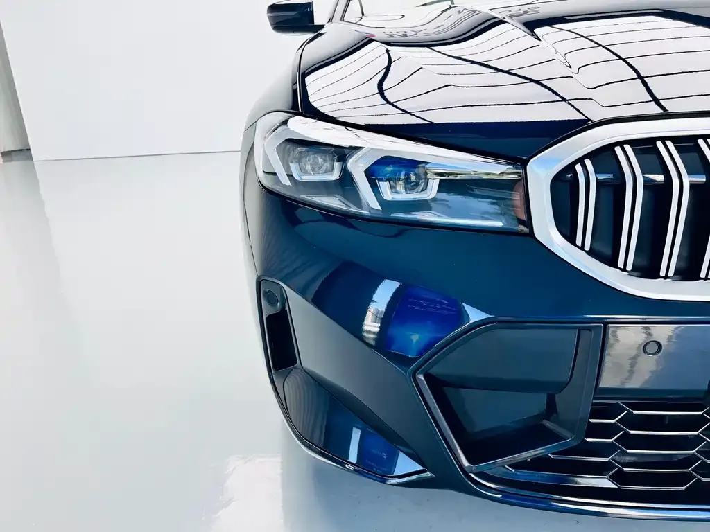 BMW 3 Series — фото 10