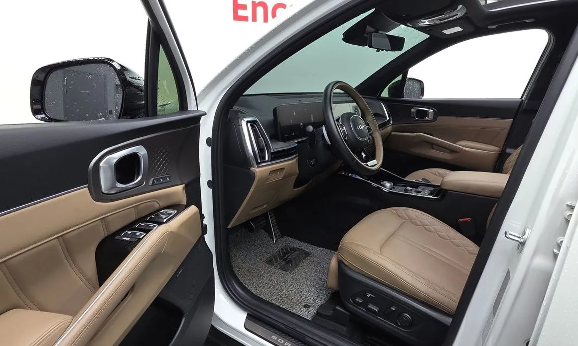 Kia Sorento — фото 10