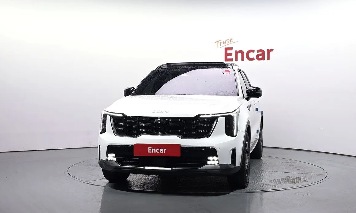 Kia Sorento — фото 6