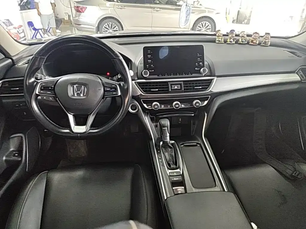 Honda Inspire — фото 3