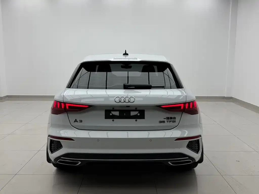 Audi A3 — фото 3
