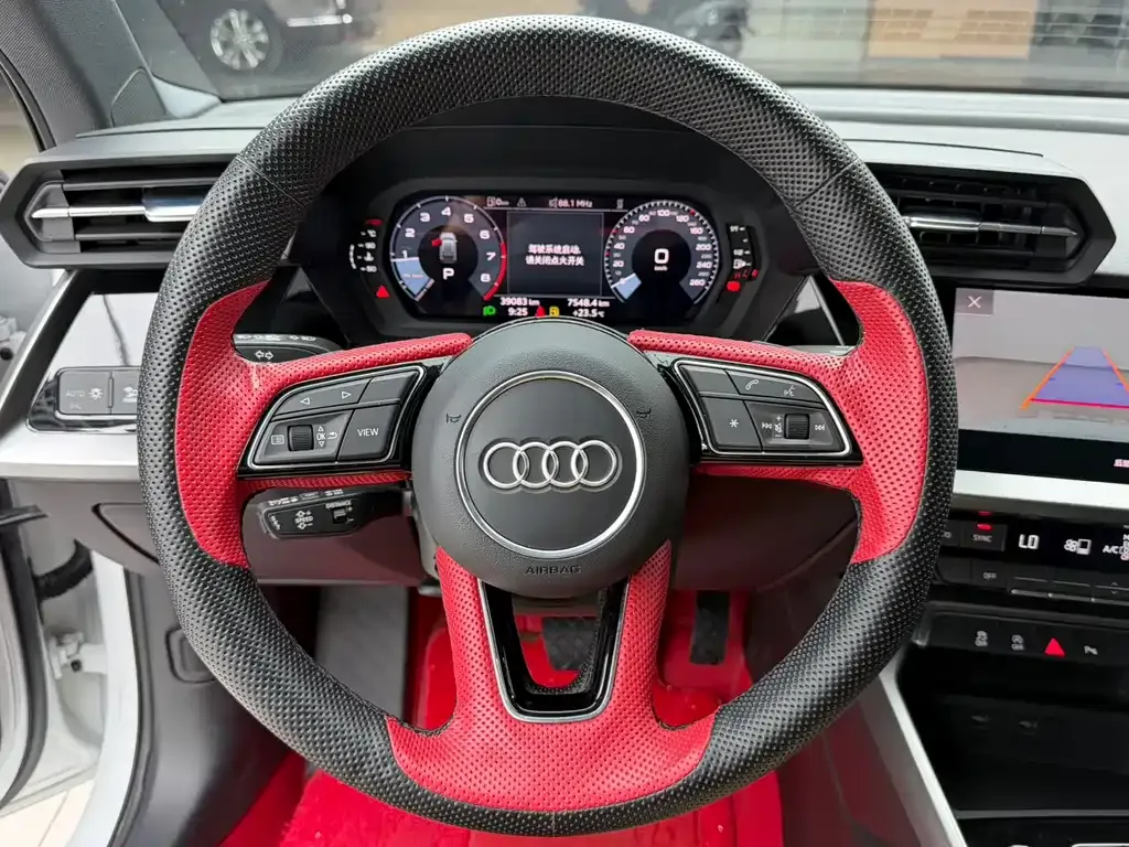 Audi A3 — фото 9