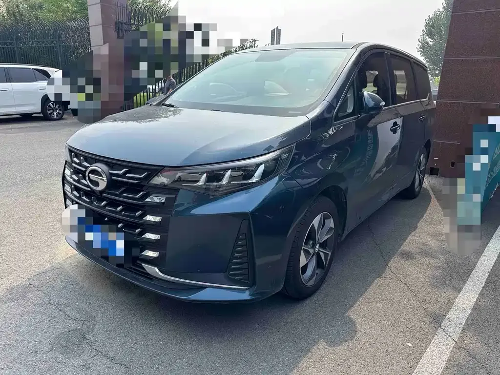 GAC Motor Trumpchi M6 — фото 1