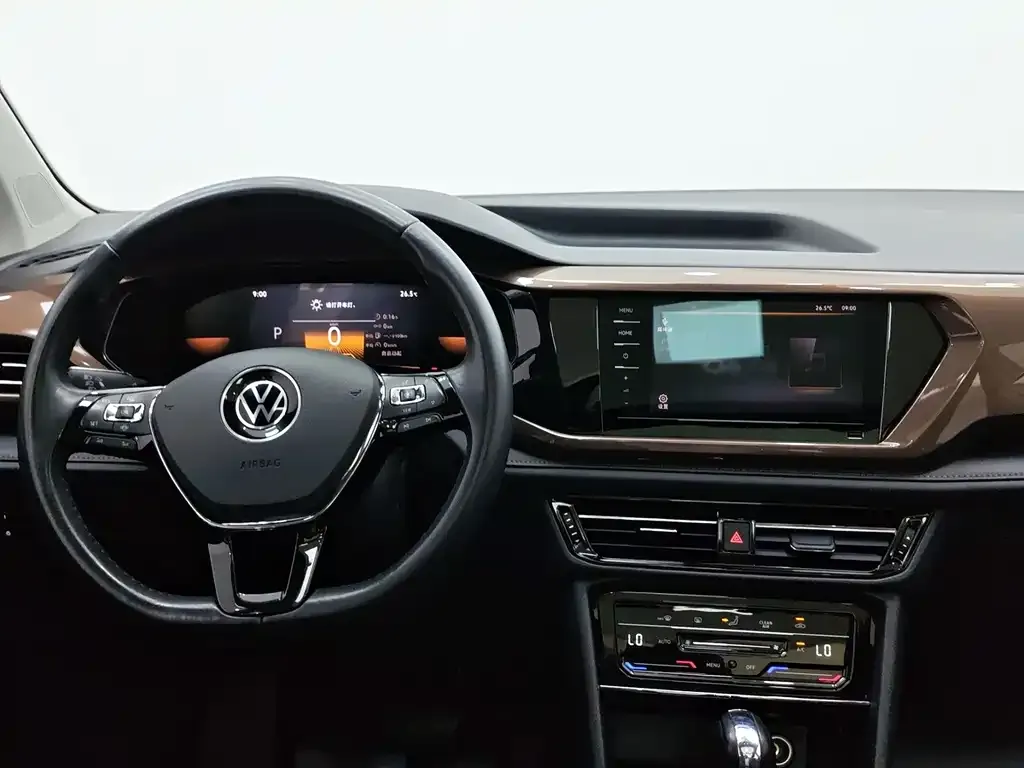 Volkswagen Tharu — фото 3