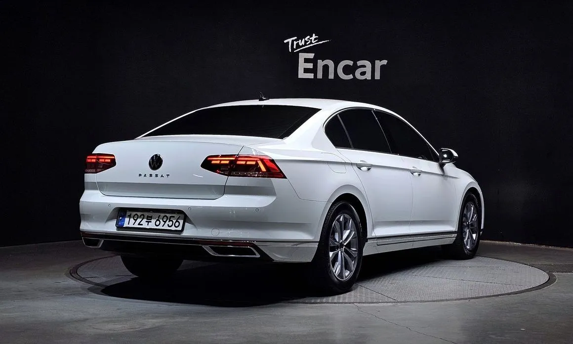 Volkswagen Passat 2022 из KR, фото 6