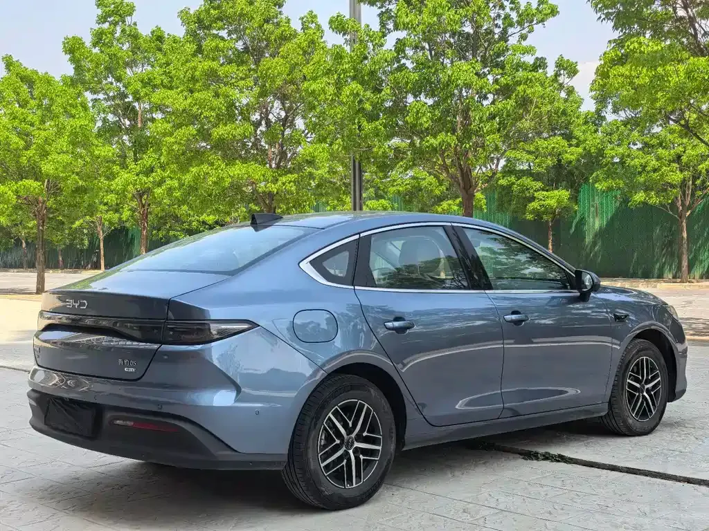 BYD Seal 05 DM-i — фото 4