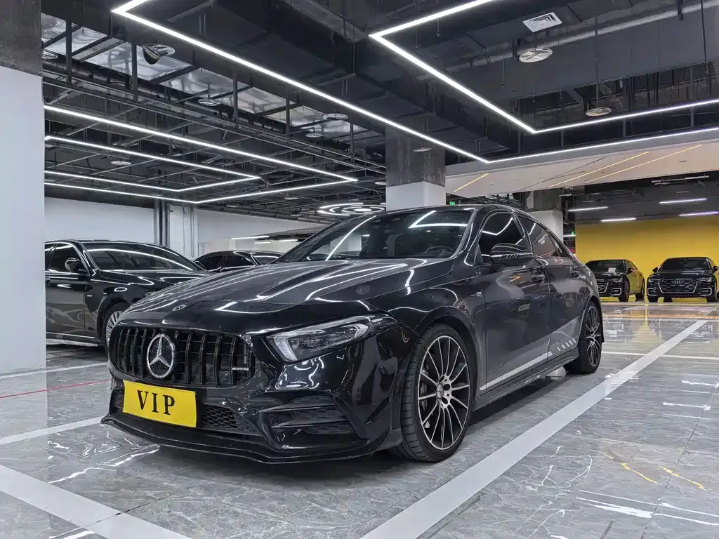 Mercedes-Benz A-Class AMG — фото 1