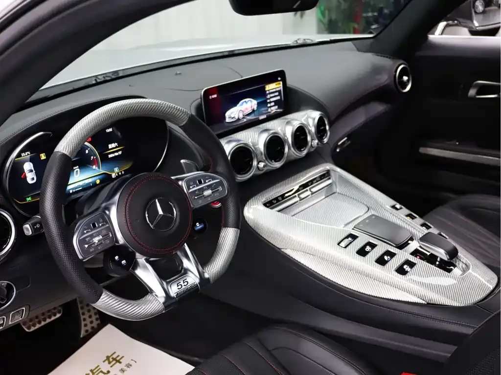 Mercedes-Benz AMG GT — фото 10