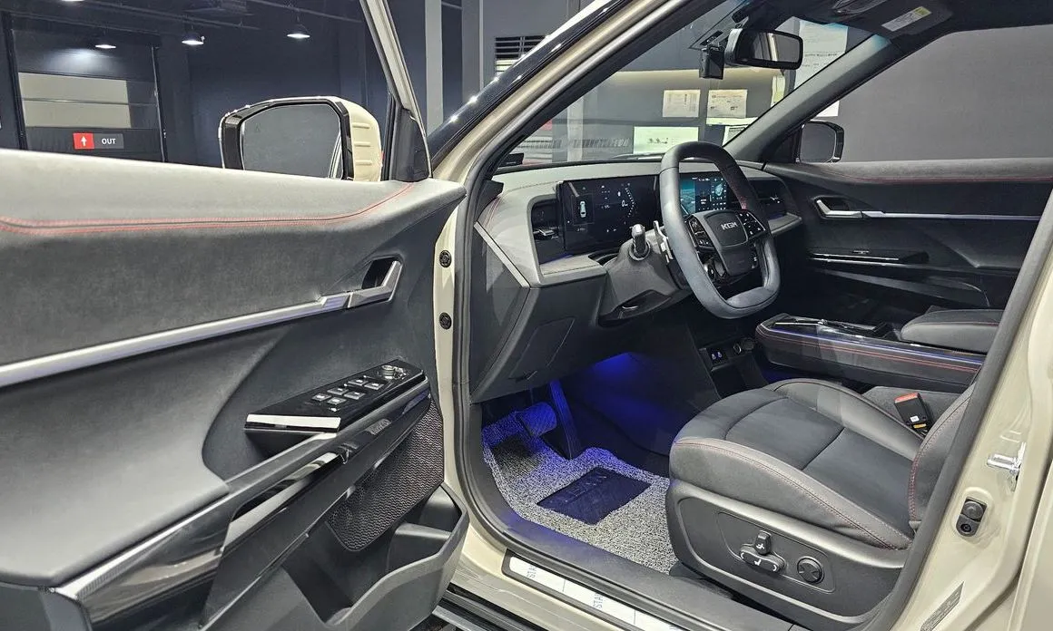 KG Mobility (Ssangyong) Actyon 2025 из KR, фото 4