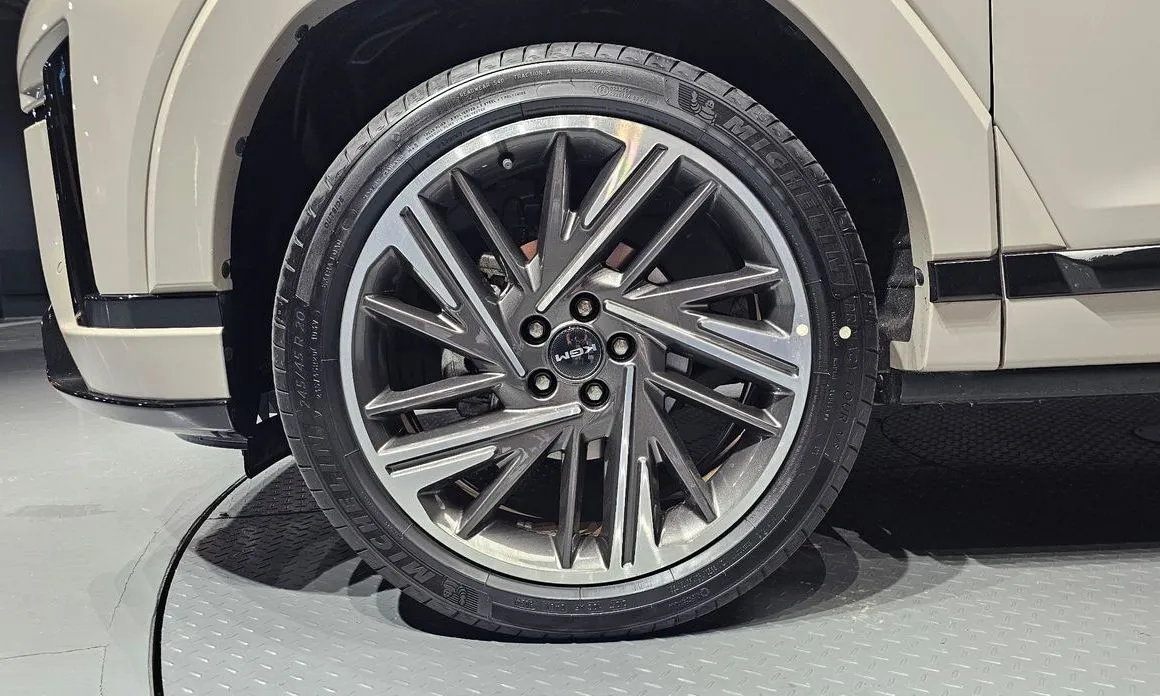 KG Mobility (Ssangyong) Actyon 2025 из KR, фото 8