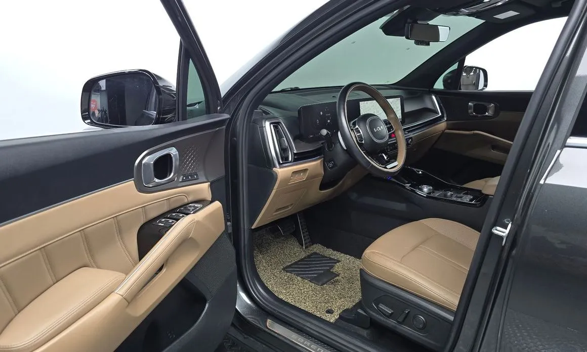 Kia Sorento — фото 4