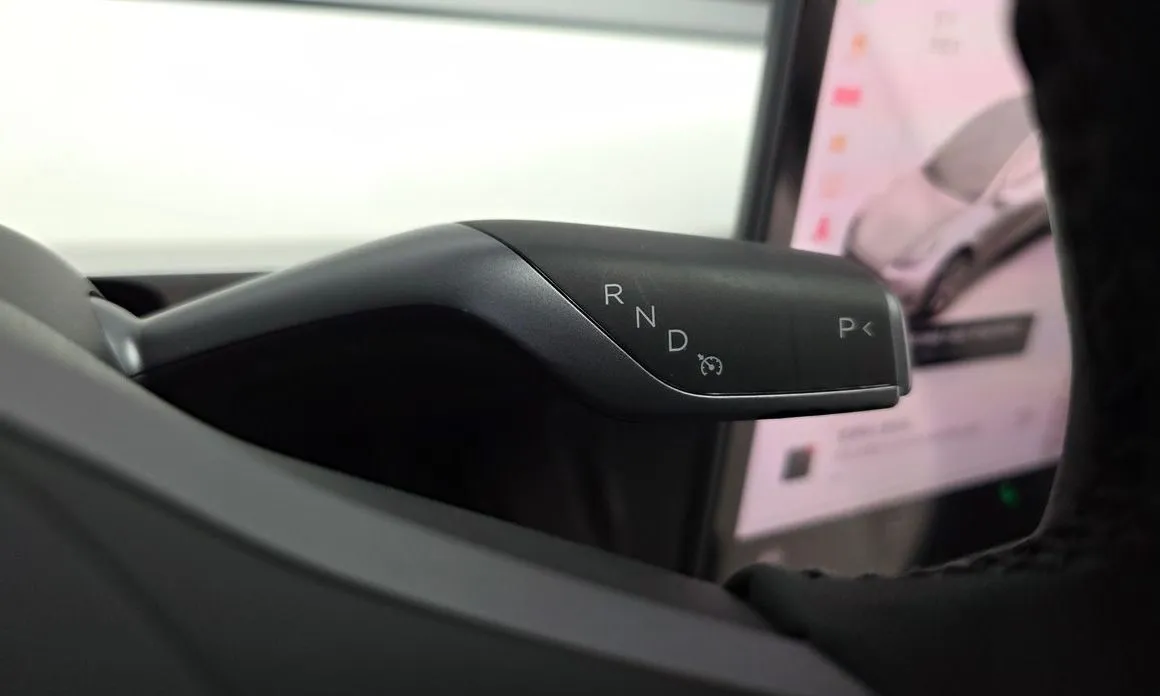 Tesla Model Y 2021 из KR, фото 9
