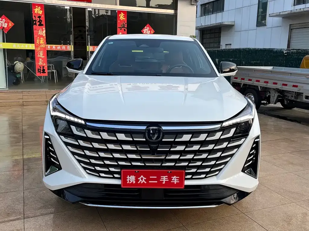 Changan UNI-Z — фото 10