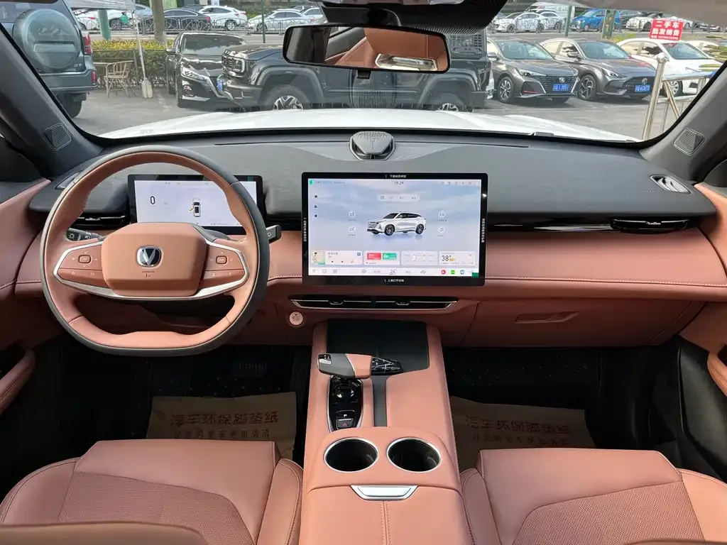 Changan UNI-Z — фото 9