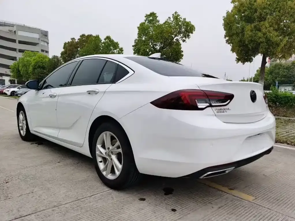 Buick Regal — фото 9