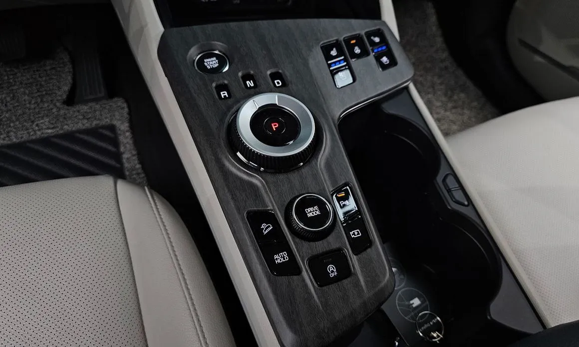 Kia Sportage — фото 7