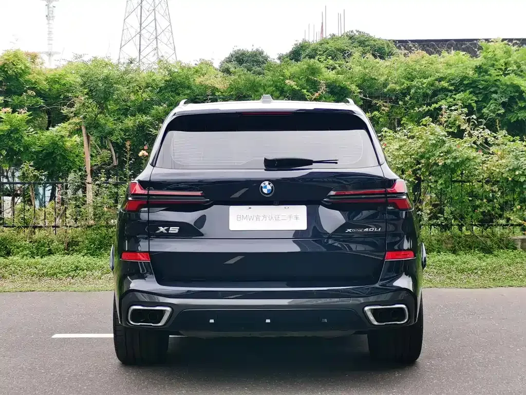BMW X5 — фото 10