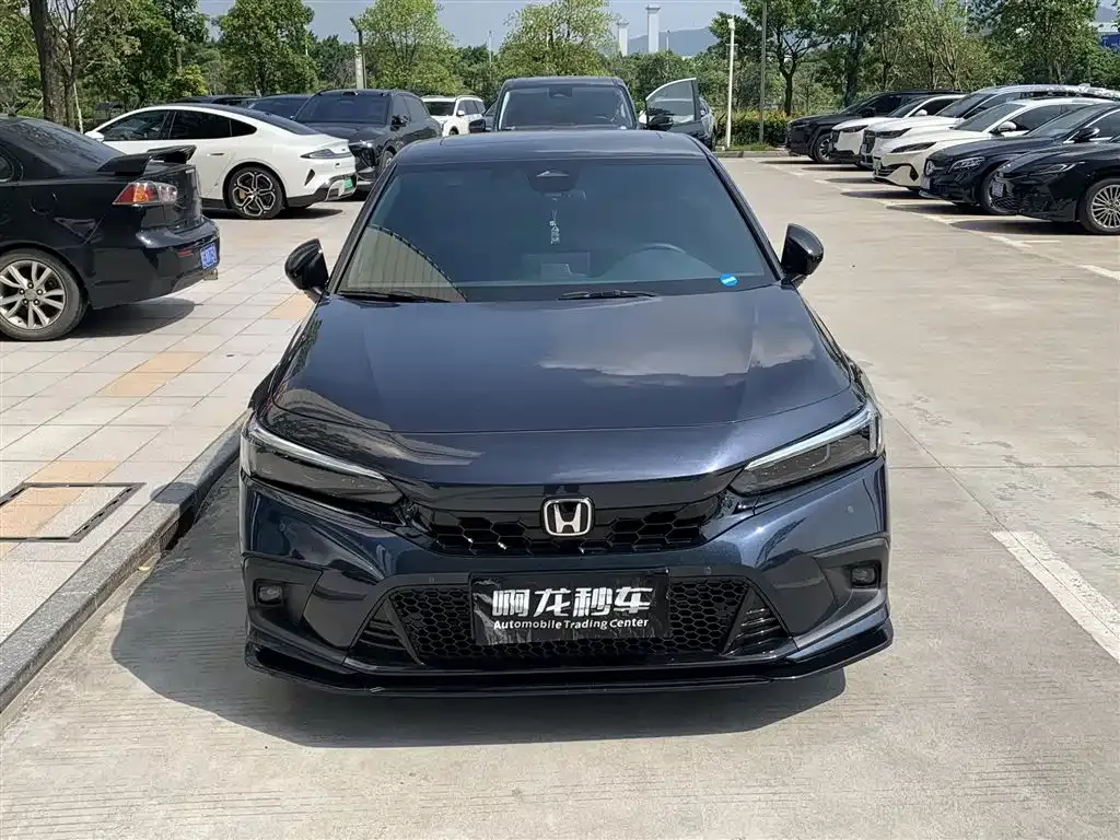 Honda Civic — фото 8