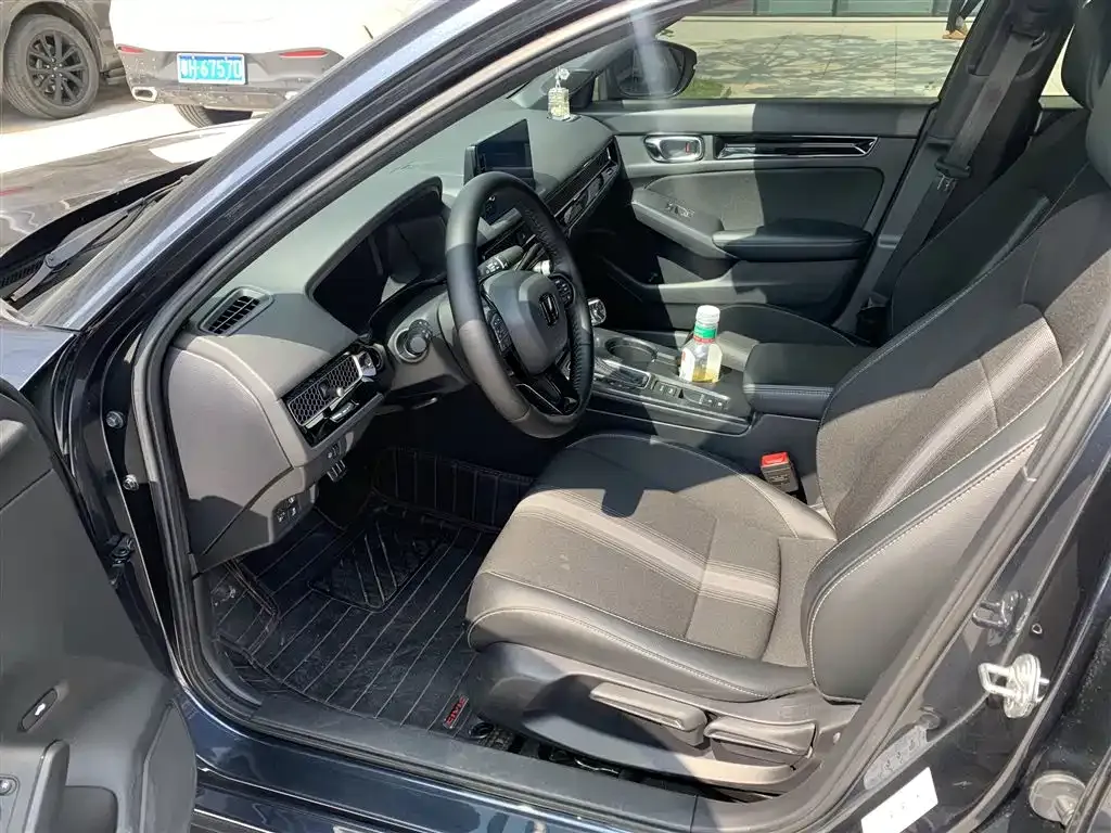 Honda Civic — фото 5