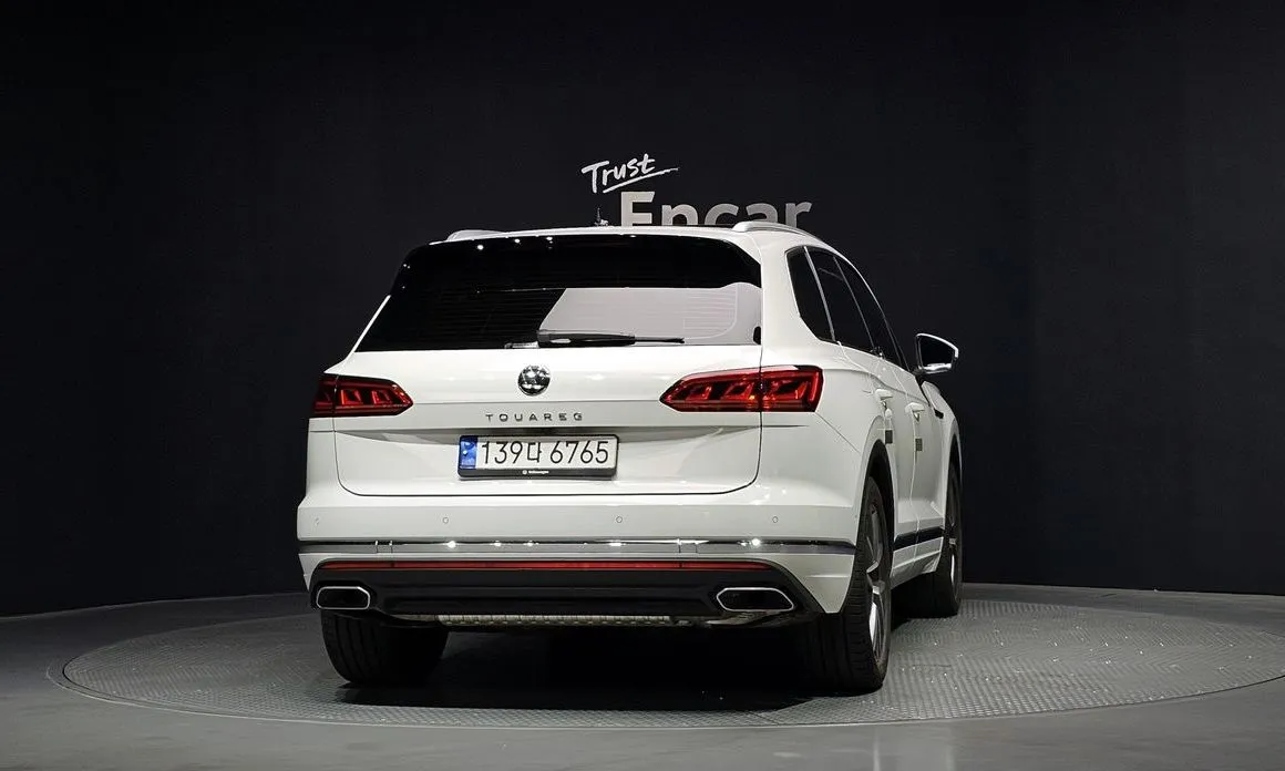 Volkswagen Touareg 2023 из KR, фото 3