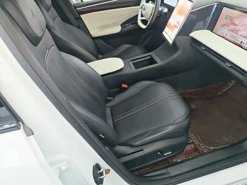 Geely Galaxy L7 — фото 3