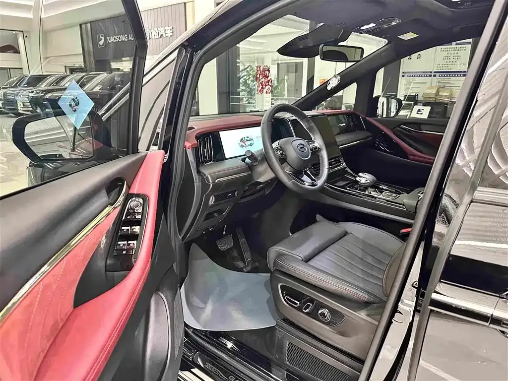 GAC Motor Trumpchi M8 — фото 3