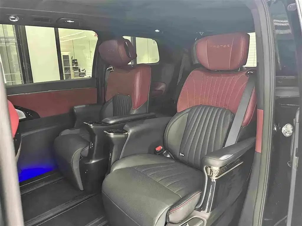 GAC Motor Trumpchi M8 — фото 9