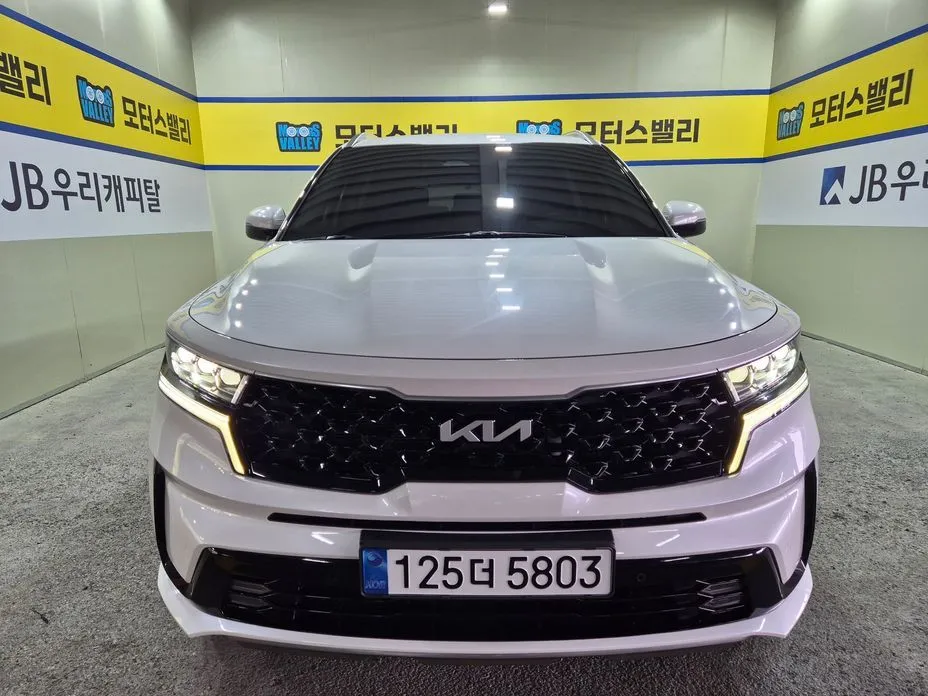 Kia Sorento — фото 1