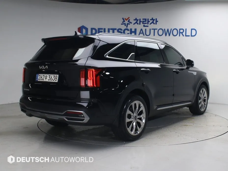 Kia Sorento — фото 3