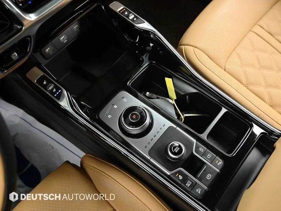 Kia Sorento — фото 7
