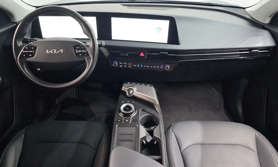 Kia EV6 — фото 9