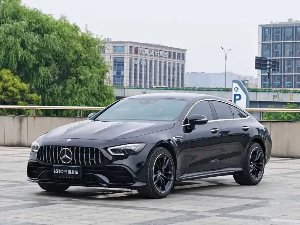 Mercedes-Benz AMG GT — фото 1