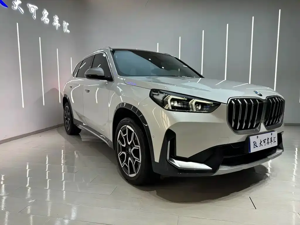 BMW X1 — фото 5