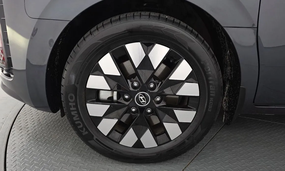 Hyundai Staria 2025 из KR, фото 9